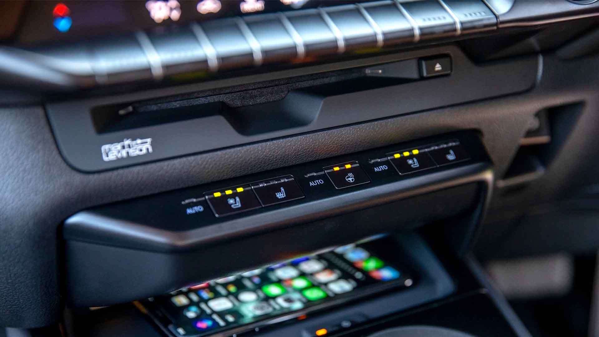Lexus UX 300e Sports Luxury